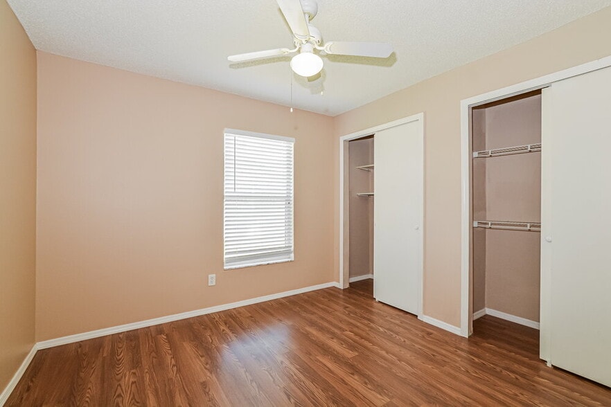 Building Photo - 3100 Orchard Pl