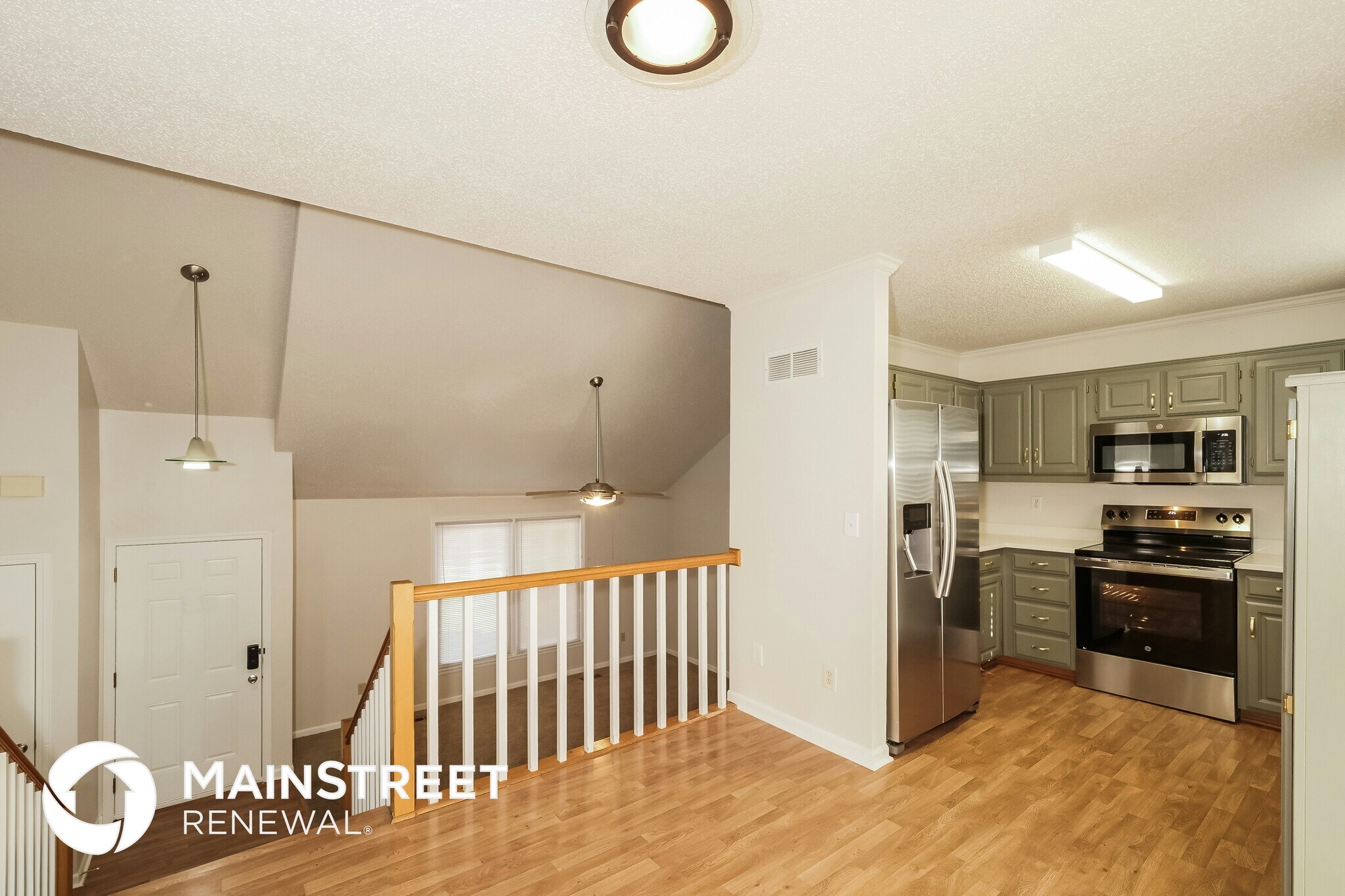 Building Photo - 6303 W 152nd St