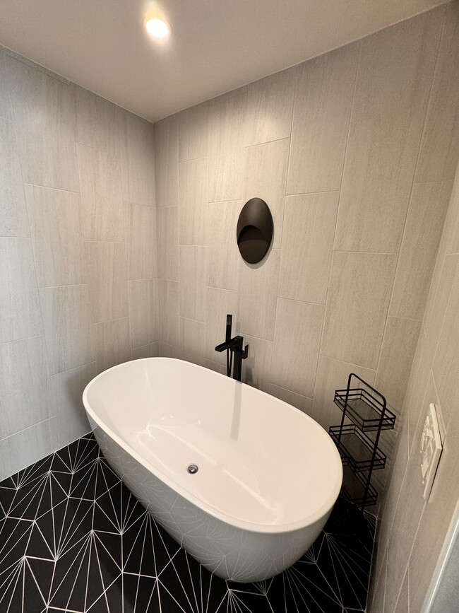 Building Photo - 2753 Diamond Loop