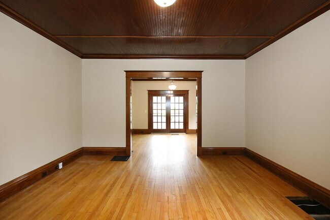 Building Photo - 64 John Ball Park Dr NW