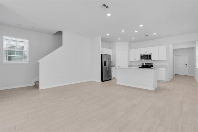 Building Photo - 10881 Molasses Wy