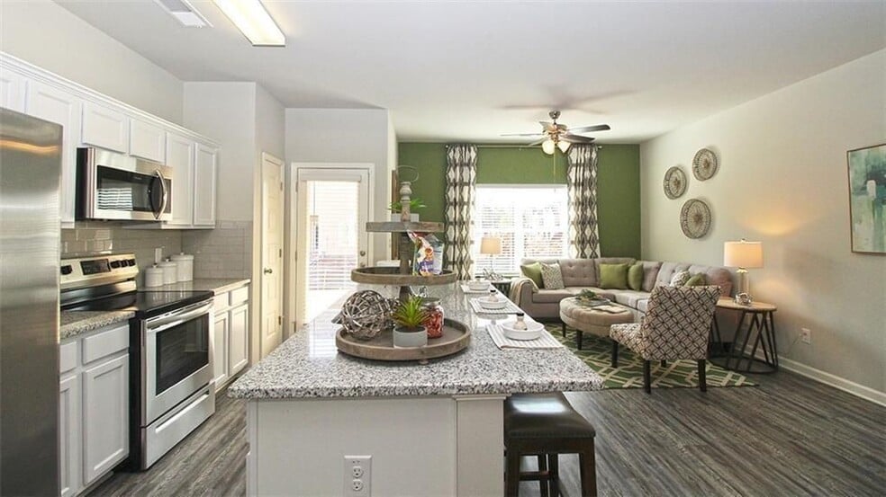 Building Photo - 3577 Brycewood Dr