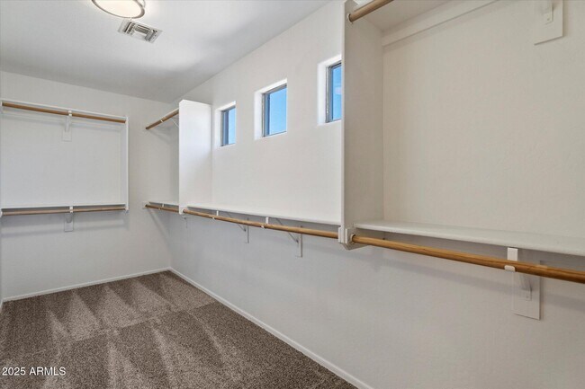 Building Photo - 7812 S 71st Ave