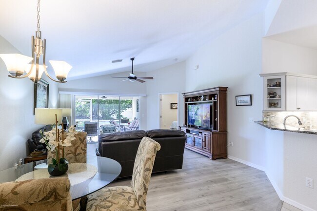 Building Photo - Turnkey Furnished Seasonal Rental – 2 Bedroom, 2 Bath in Burnt Store Marina