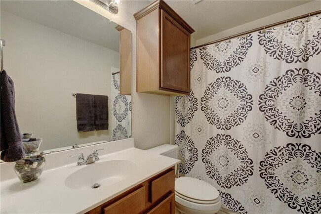 Building Photo - 1036 Estival Dr