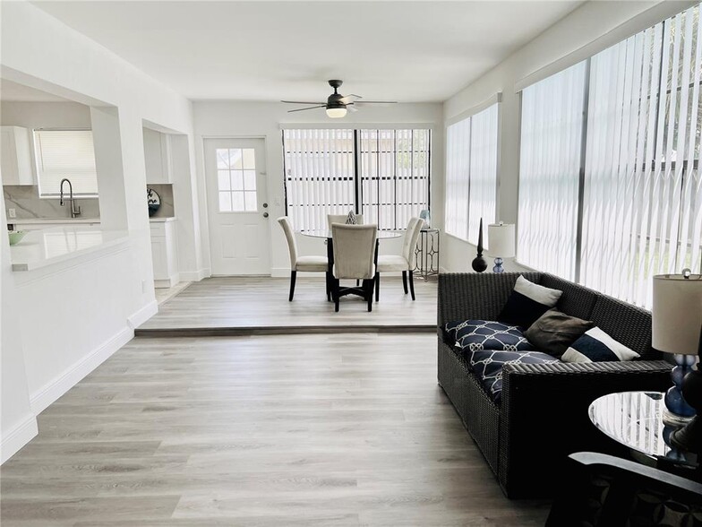 Building Photo - 3962 NW 36th Way