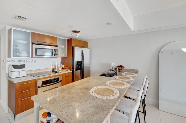 Building Photo - 185 SW 7th St