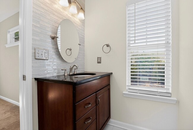 Building Photo - 3-Story Townhome in Historic Fourth Ward – Uptown Living