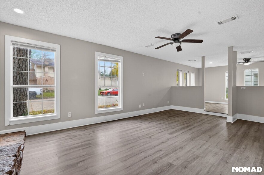 Building Photo - 17805 Villa Way Dr