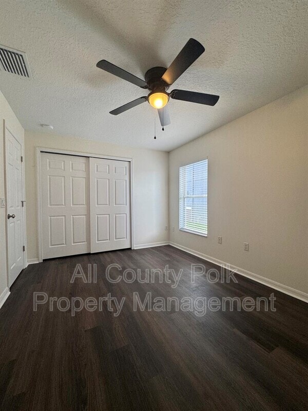 Building Photo - 2505 Brownwood Dr