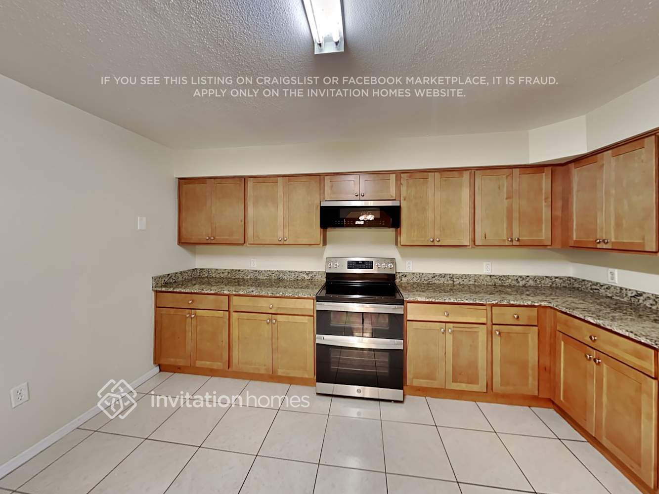 Building Photo - 5132 Royal Oak Dr