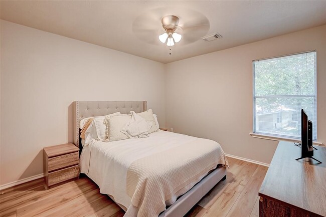 Building Photo - 191 N Vesper Bend Cir