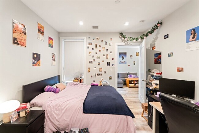 Building Photo - 1457 Tremont St