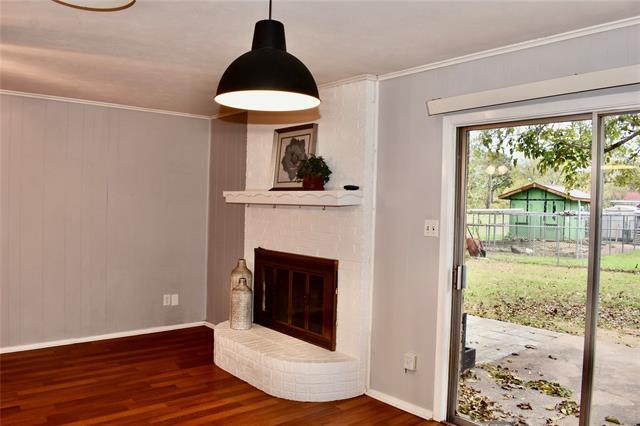 Building Photo - 1405 Brookside Dr