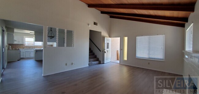 Building Photo - Three Bedroom Home In Orcut/Santa Maria
