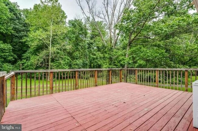 Building Photo - 3757 Hunting Creek Rd