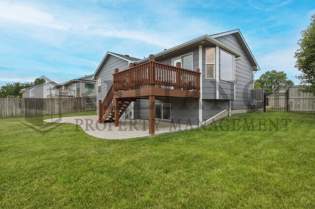 Building Photo - 1726 Black Oak Ct