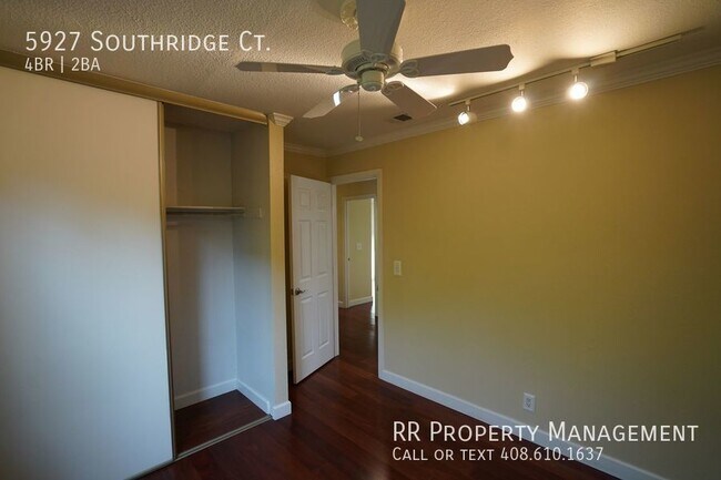 Building Photo - 5927 Southridge Ct