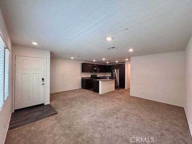 Building Photo - 28385 Oriole Way