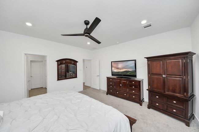 Building Photo - 21719 Flannel Bush Ln