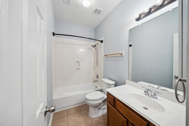 Building Photo - 15838 Lost Anchor Way Ln