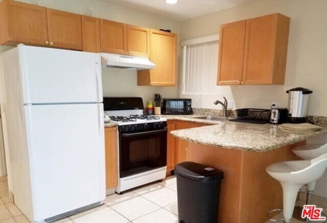 Building Photo - 10366 Eastborne Ave