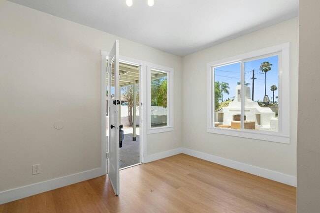 Building Photo - 4774 E Mountain View Dr