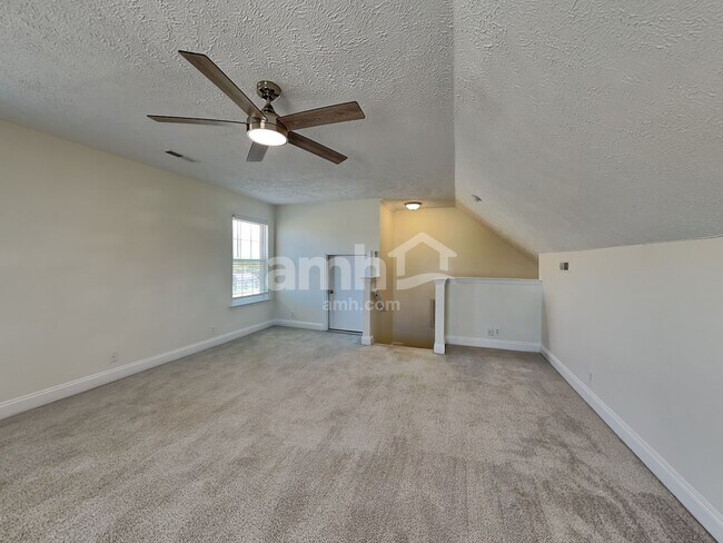 Building Photo - 1117 Mantle Way