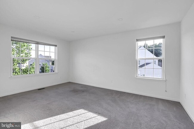 Building Photo - 40560 Aldie Springs Dr