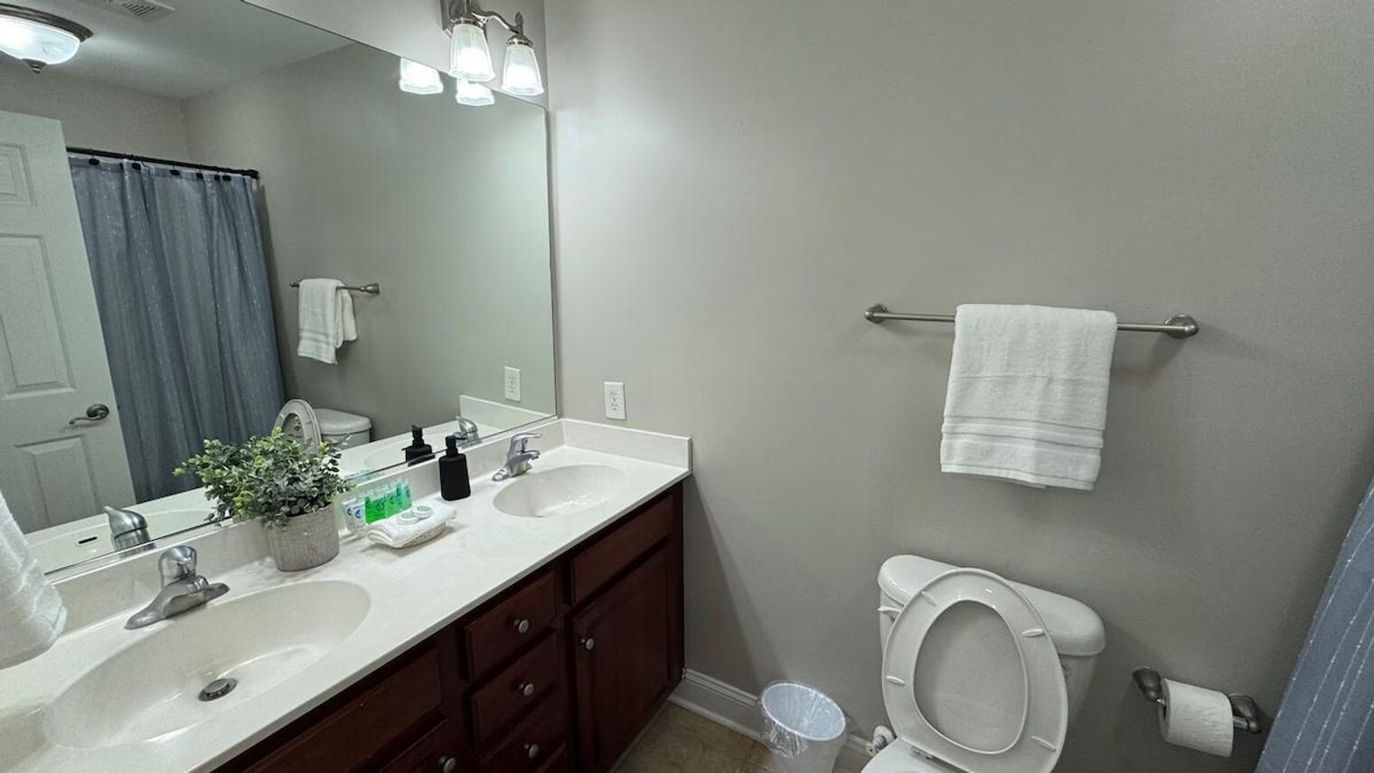 Building Photo - 135 Growden Ln