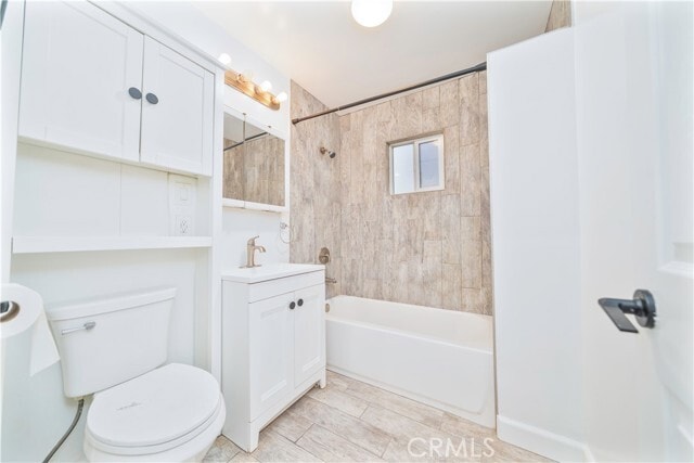 Building Photo - 1253 Del Rey Ave