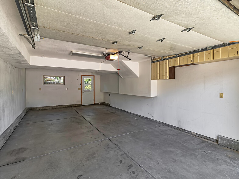 Garage - 123 Orion St