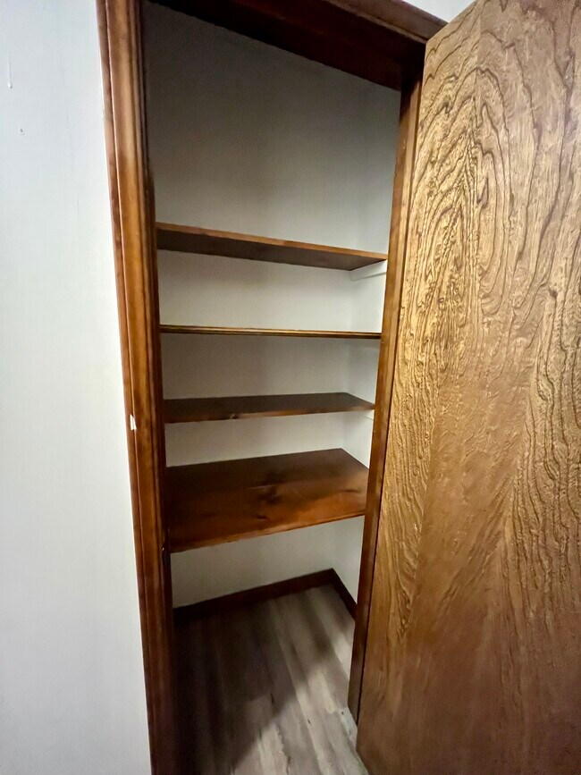 Building Photo - 14731 E 96th St N