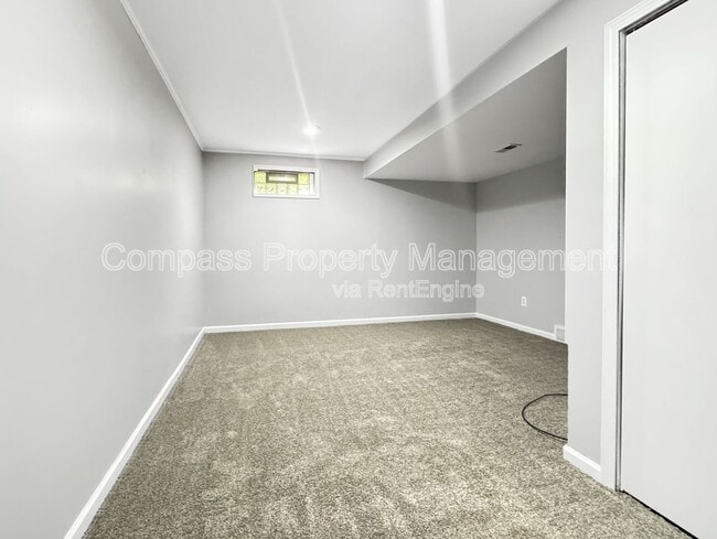 Building Photo - 4699 Stauffer Ave SE