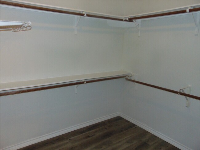 Building Photo - 25607 Creston Meadow Dr