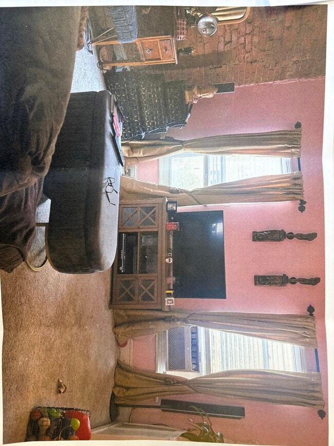 Building Photo - 4224 Terrace St