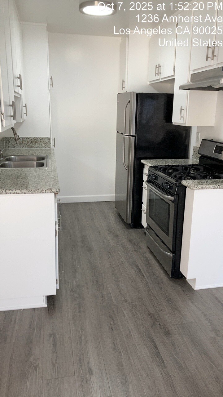 Building Photo - 1236 Amherst Ave