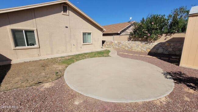 Building Photo - 3536 Mike Godwin Dr