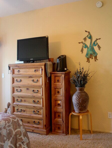 Building Photo - 10401 N Saguaro Blvd