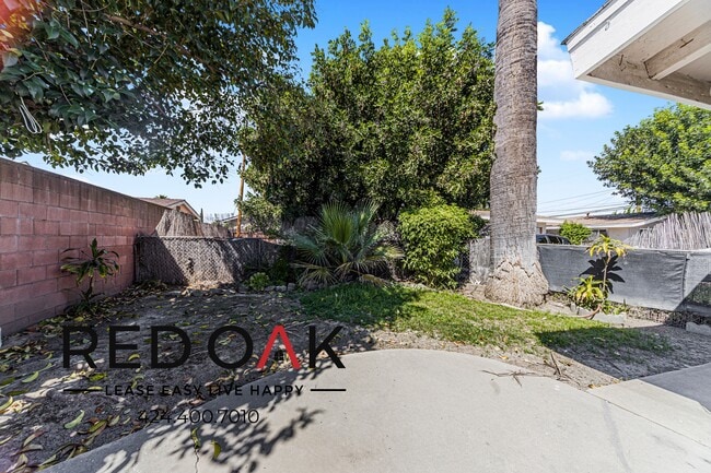 Building Photo - 8444 Stewart and Gray Rd