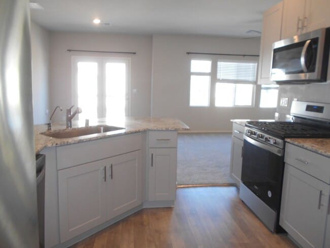 Building Photo - 4655 Moonbow Ave