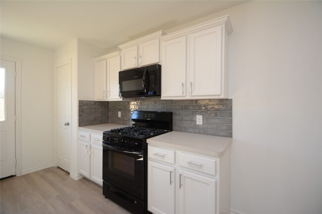 Building Photo - 1319 Winding Willow Dr