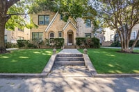 Building Photo - 5926 La Vista Dr