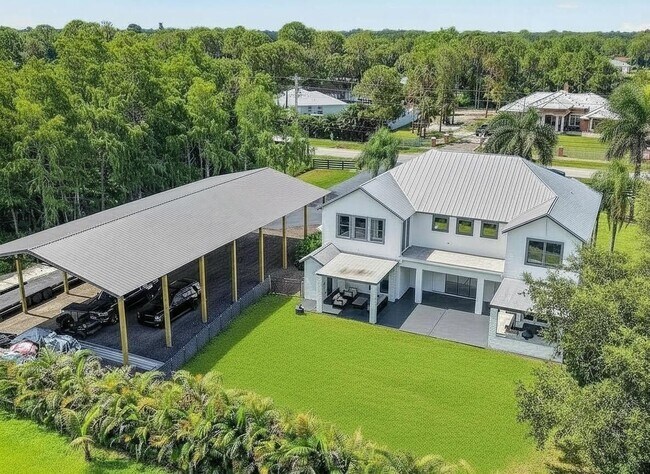 Building Photo - 17394 Orange Blvd