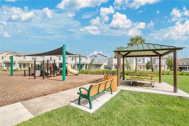 Building Photo - 13102 Serene Glade Rd
