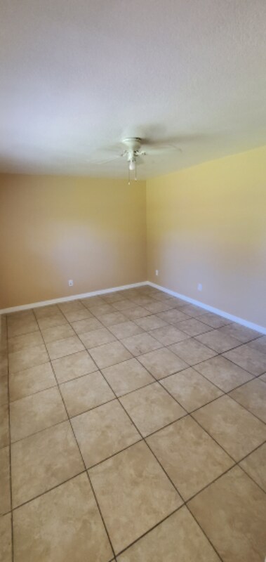 Building Photo - 5324 Bonnie Brae Cir