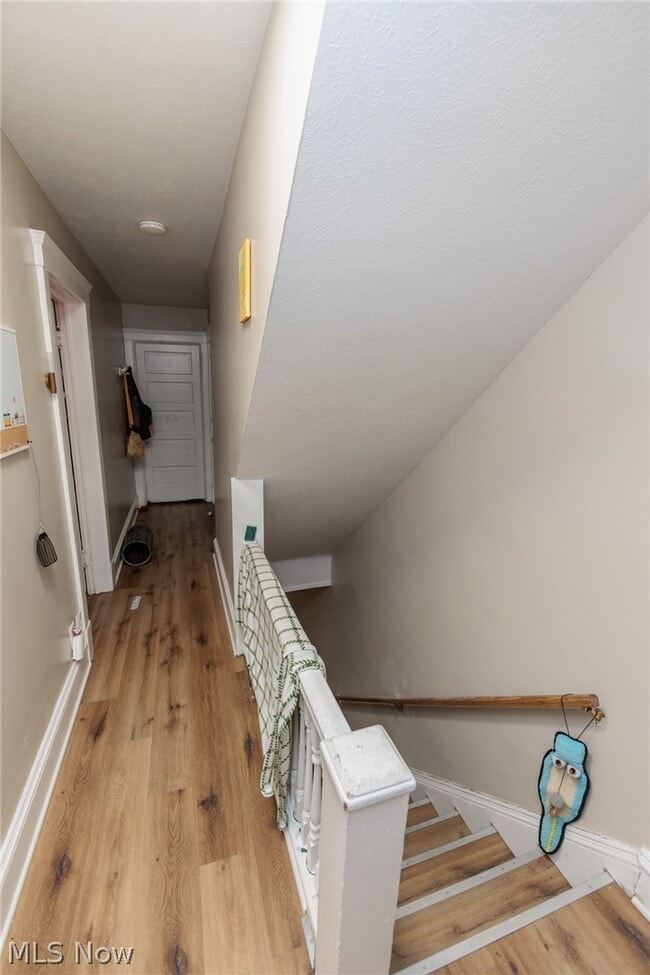 Building Photo - 1446 Hopkins Ave