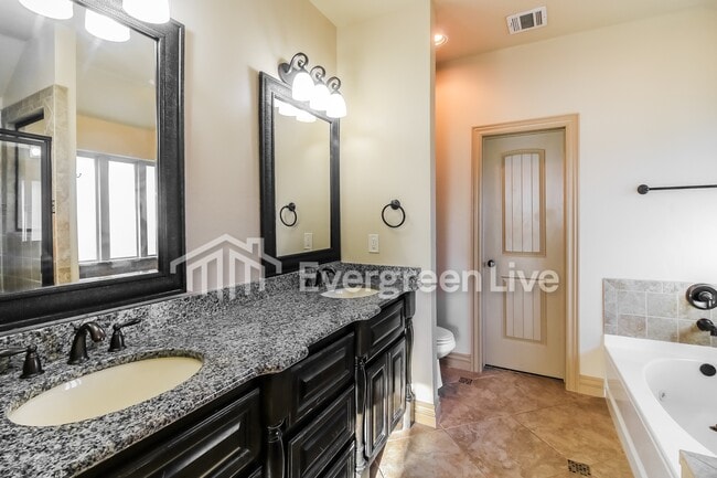 Building Photo - 6513 Bentley Dr