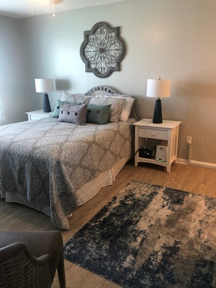 Bedroom - 5220 Brittany Dr S