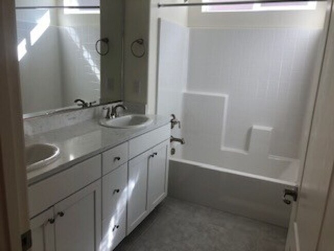 Building Photo - Kiley Ranch Stunner - Close to Everything!